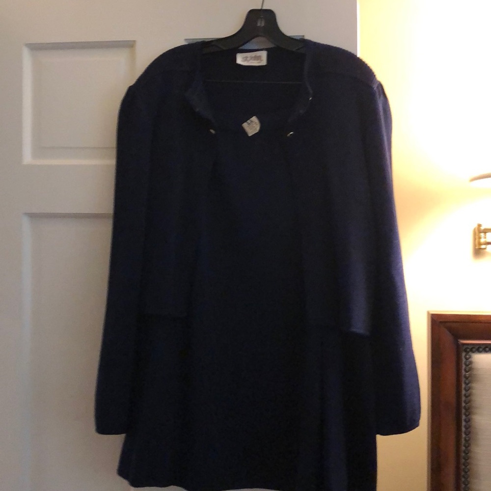 St John skirt Suit
